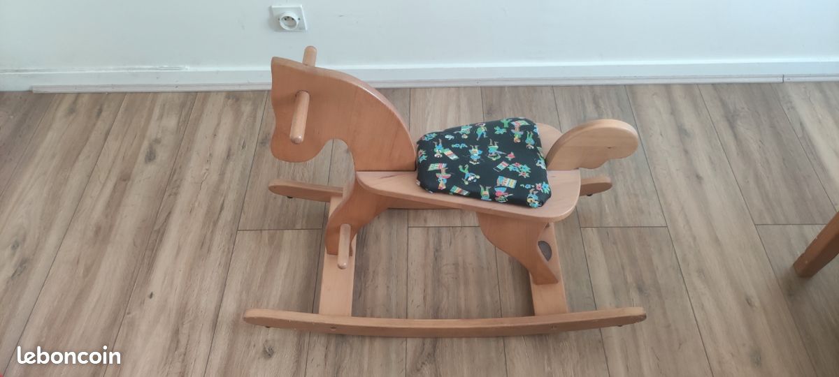 Cheval bascule moulin roty : Achat occasion | Bascules Moulin Roty Bois Très bon état