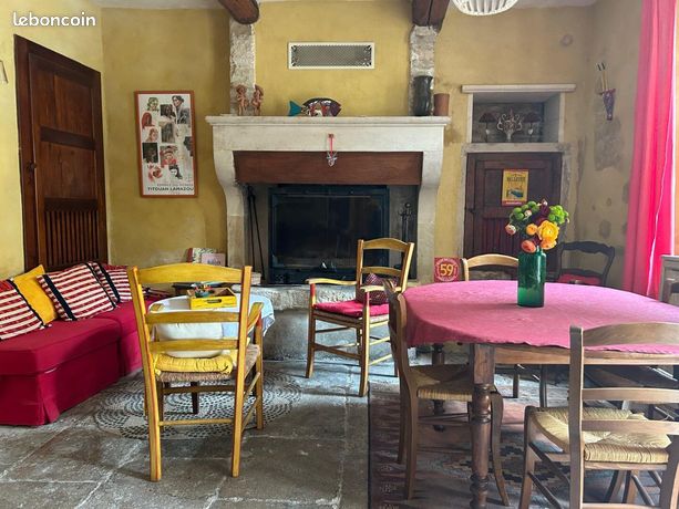 Maison 9 pièces 241 m²