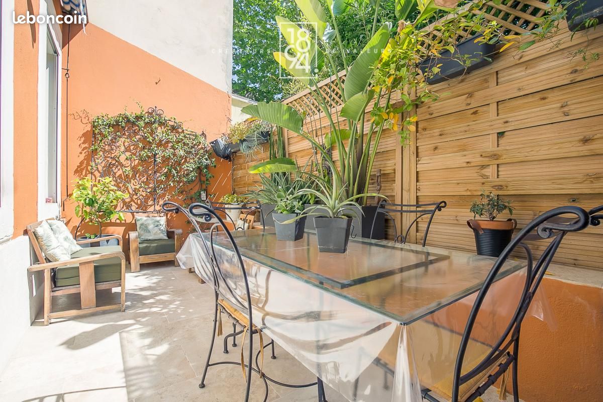 Appartement 3 pièces 66 m² · à Marseille · 66 m² · 320 000 €