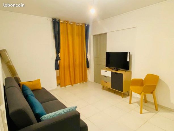À louer - Appartement T4 meublé en excellent état - Basse-Terre