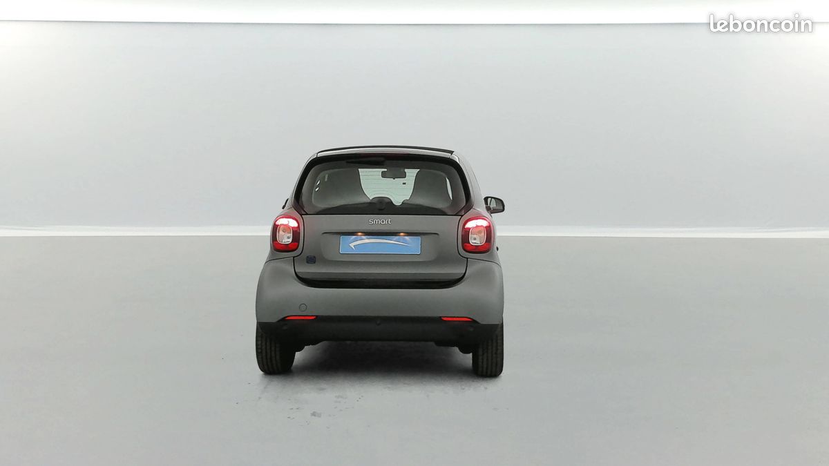SMART Fortwo Coupé 82 ch Passion (image 4)