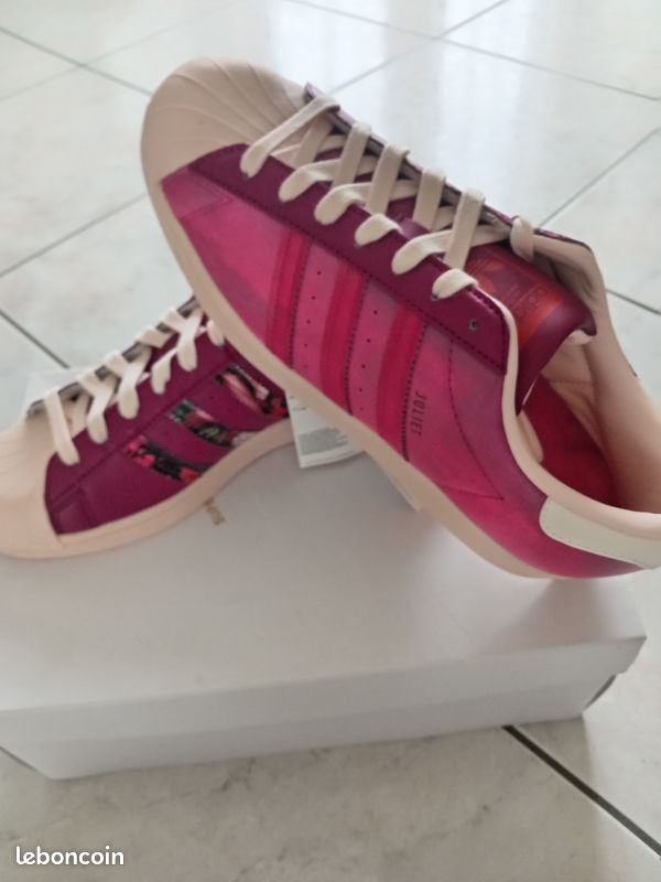 Baskets Adidas superstar srie limite Romeo et Juliette - Chaussures