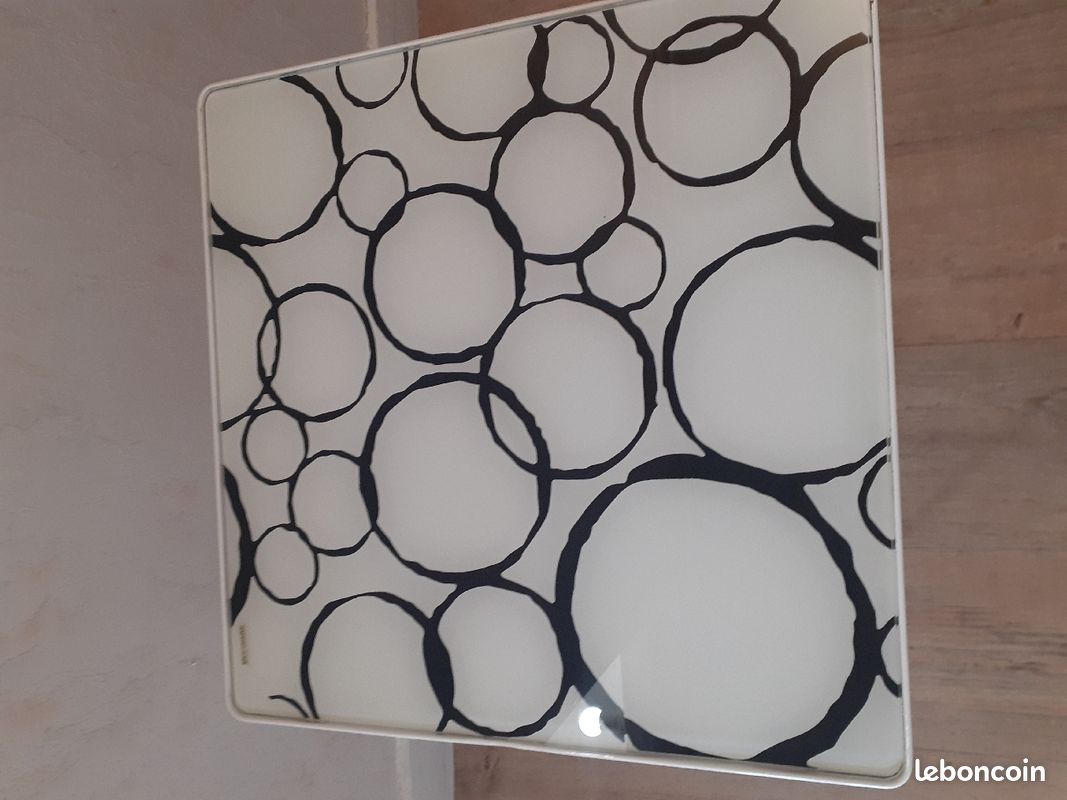 Chevet où petite table (image 3)