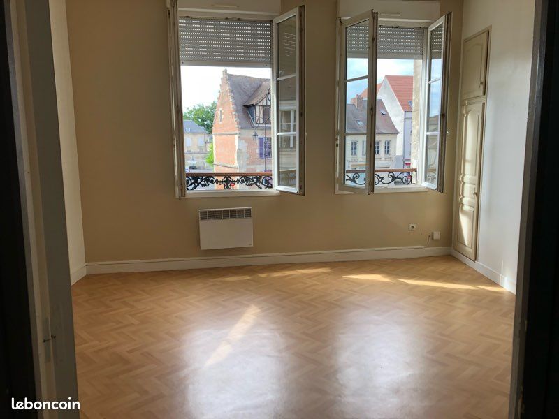 Appartement 2 pièces 32 m² · à Compiègne · 32 m² · 595 €/mois