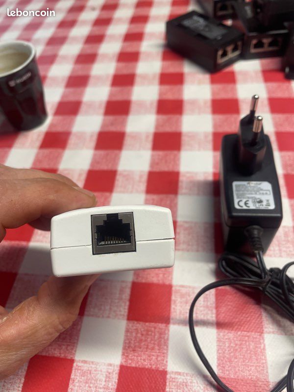 Injecteur POE RUCKUS (image 3)