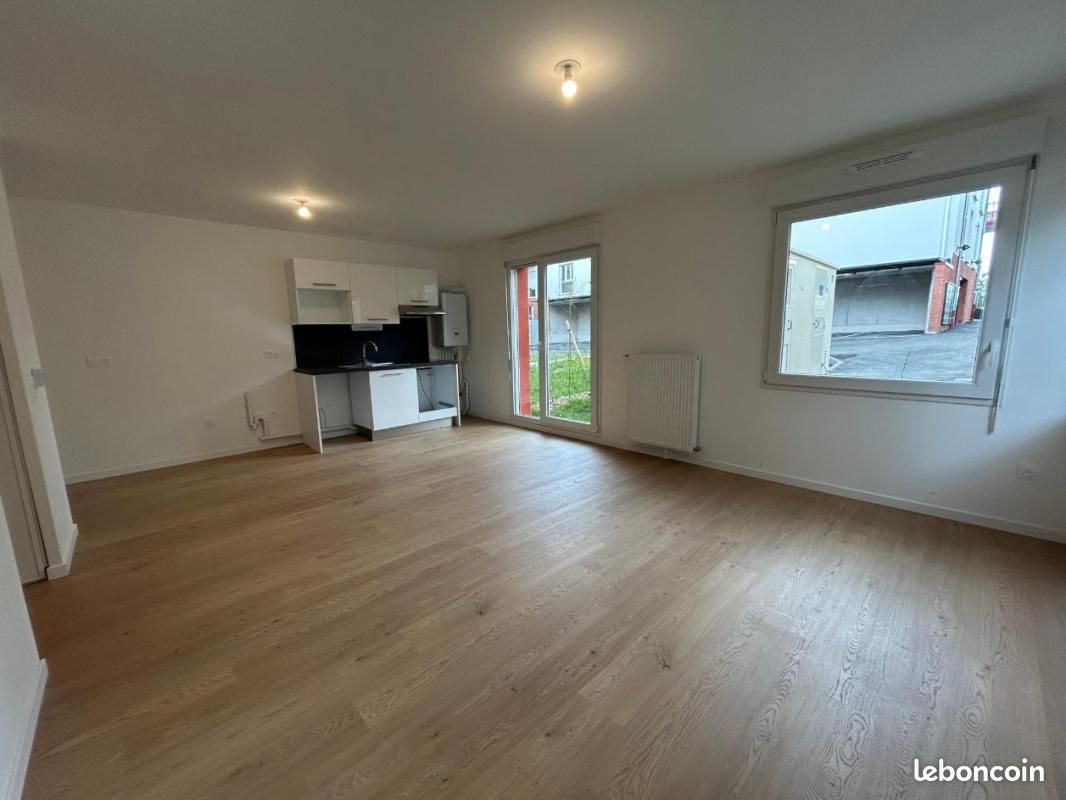 Appartement 3 pièces 63 m² · à Amiens · 63 m² · 813 €/mois