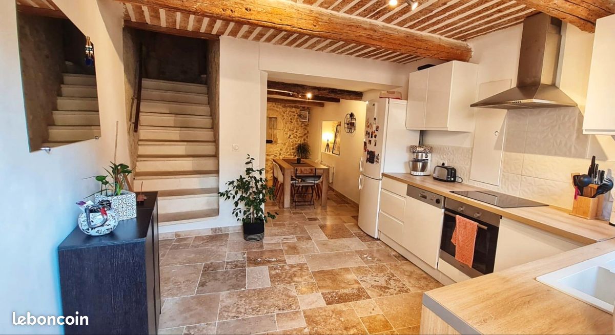Maison 3 pièces 95 m² · à Orgon · 95 m² · 178 000 €