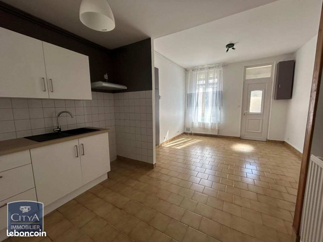 Maison 2 pièces 40 m² · à Saint-Quentin · 40 m² · 450 €