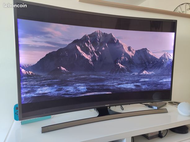 Achat ECRAN TV INCURVEE SAMSUNG QE55Q8C occasion - Marseille