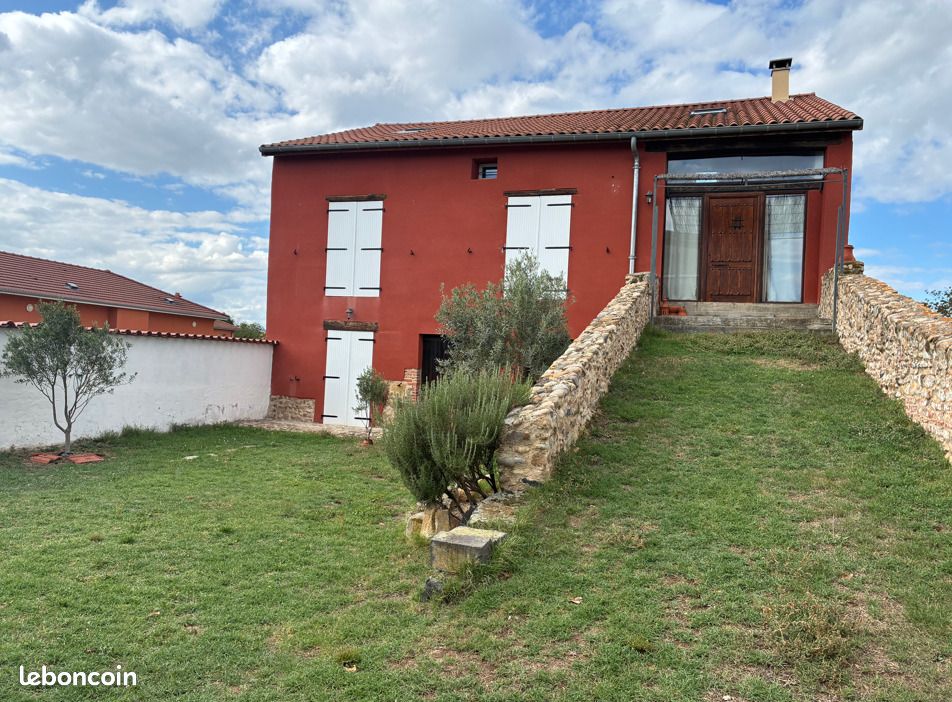 Maison 4 pièces 170 m² · à Cohade · 170 m² · 950 €/mois
