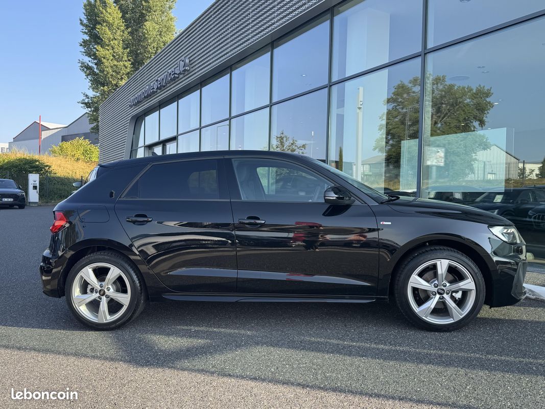 AUDI A1 Sportback 30 TFSI 116 ch S tronic 7 S Line (image 34)