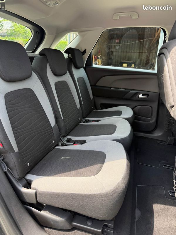 Citroën c4 picasso ii 1.6 bluehdi 100 2016 (image 5)