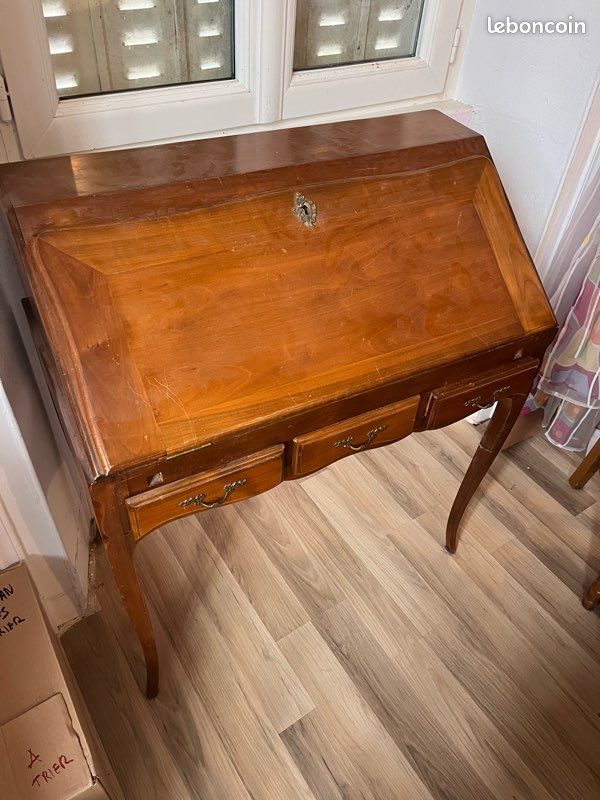 Secrétaire ancien (image 1)