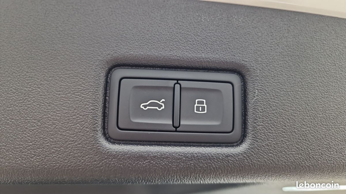 AUDI Q5 TDI 204 ch Hybride S tronic 7 Quattro S line (image 30)