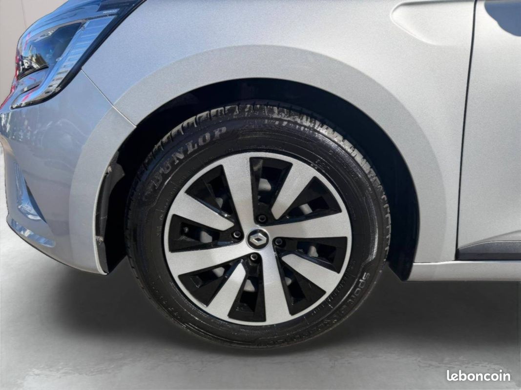 RENAULT Clio TCe 90 Equilibre (image 17)