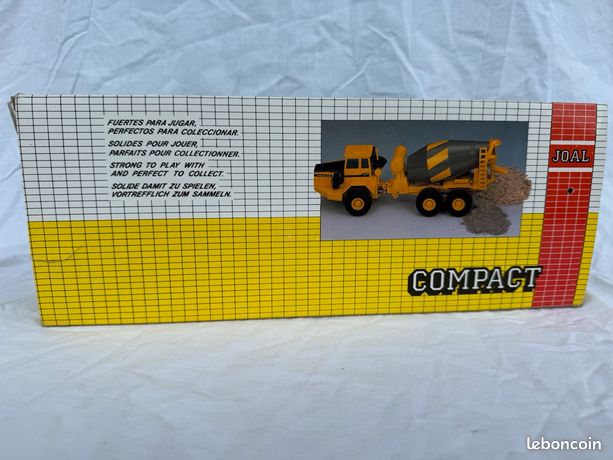 Miniature JOAL 1/50 – Camion Toupie Béton Volvo A35C – Jaune – Neuf En Boîte