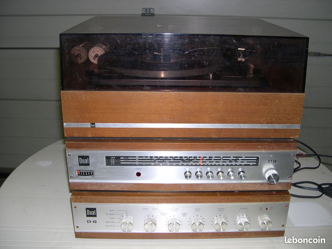 Chaîne hifi TOSHIBA vintage (ref. 91) - , les ventes