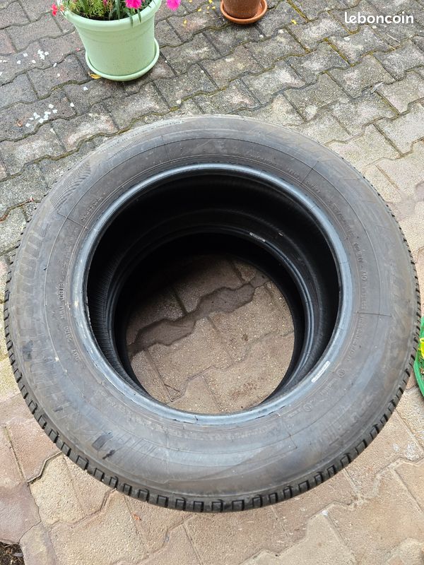 235 60 18 Bridgestone dueler hp sport (image 3)