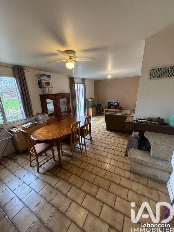 Maison 4 pièces 89 m² · à Les Vallées de la Vanne · 89 m² · 137 000 €