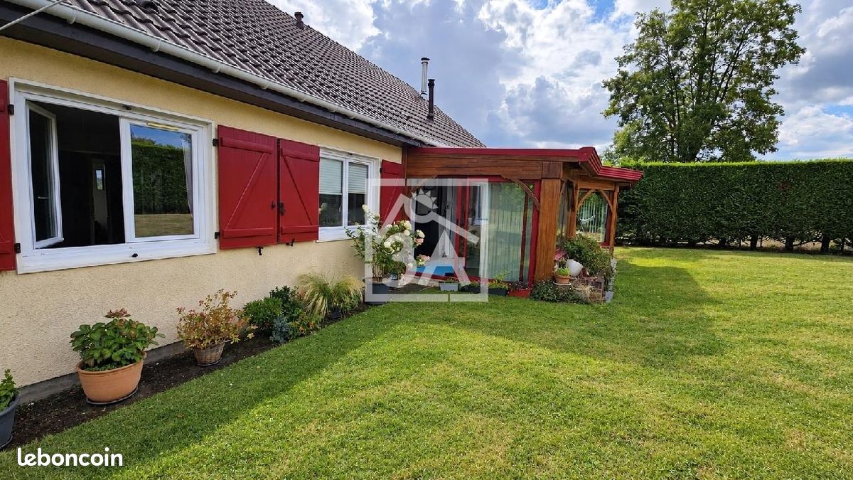 Maison 6 pièces 111 m² · à Hesdin-l'Abbé · 111 m² · 210 000 €