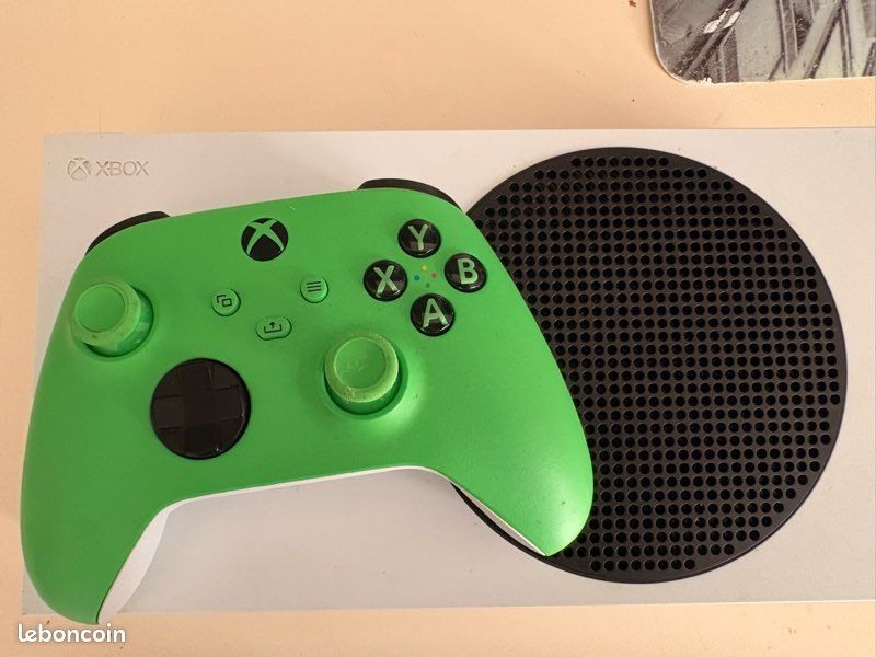 Xbox series S (image 1)