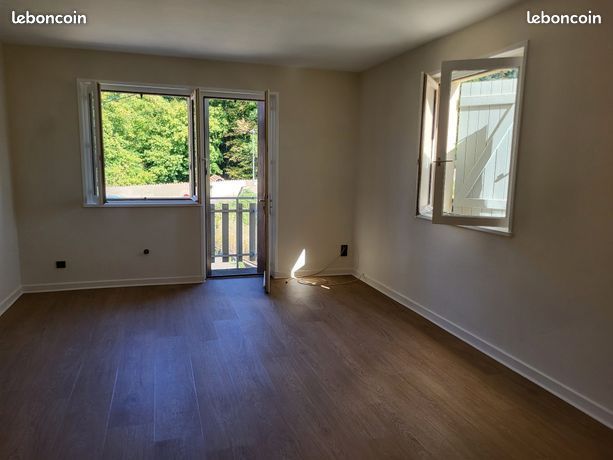 Appartement 3 pièces 65 m² · à Sainte-Foy-l'Argentière · 65 m² · 700 €/mois
