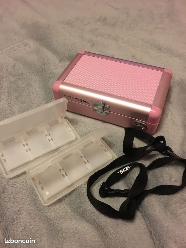 Coque console Nintendo DSi rose (image 2)