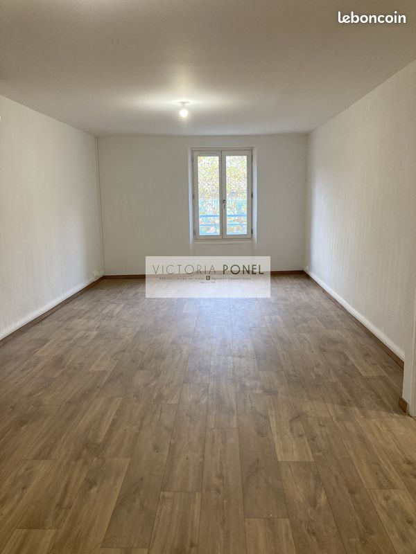 Appartement 2 pièces 42 m² · à Hyères · 42 m² · 612 €