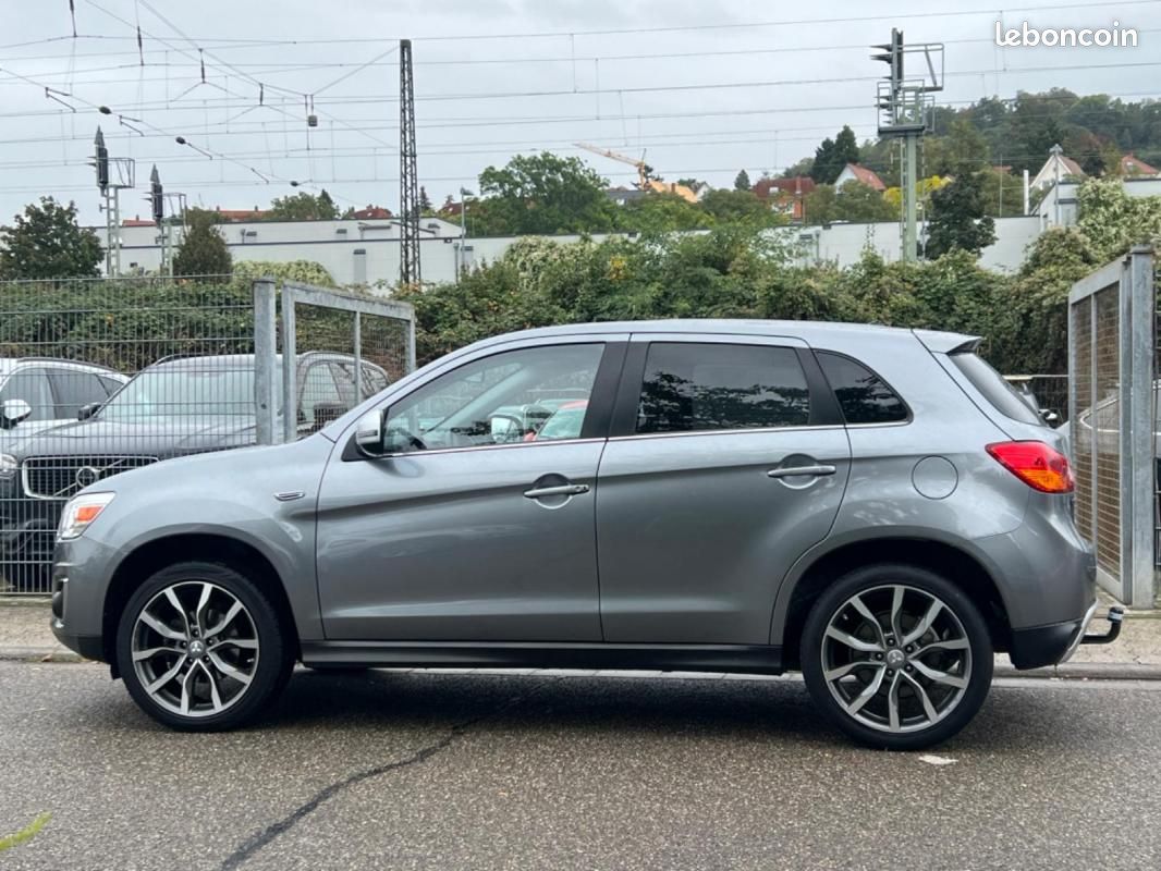 Mitsubishi ASX 2.2 DI-D 150 CH DIAMANT EDITION 4WD - AUTOMATIQUE ATTELAGE GPS CAMÉRA RÉGULATEUR 1... (image 7)