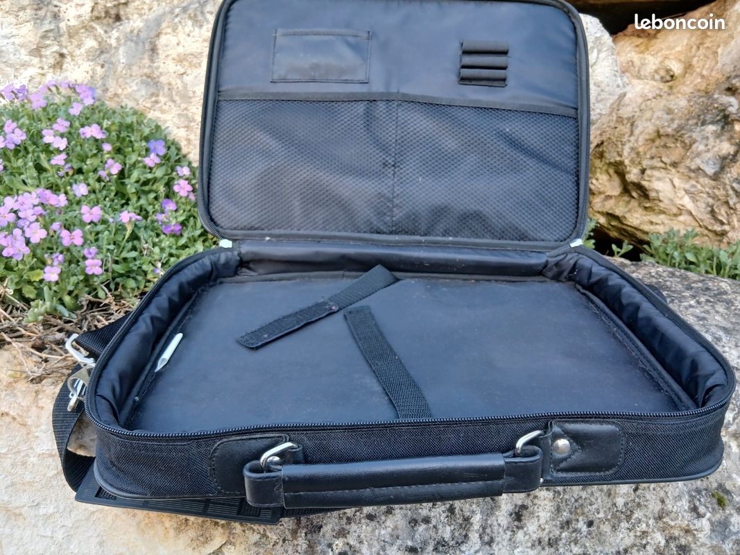 Sac pour ordinateur portable marque "BASEXX" (image 3)