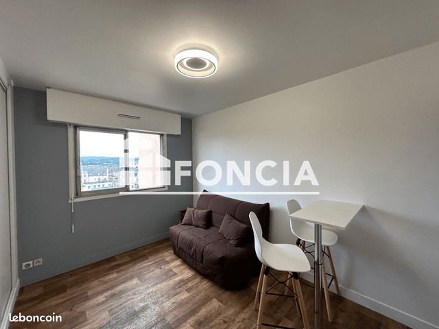 Appartement 1 pièce 16 m² · à Charleville-Mézières · 16 m² · 370 €/mois