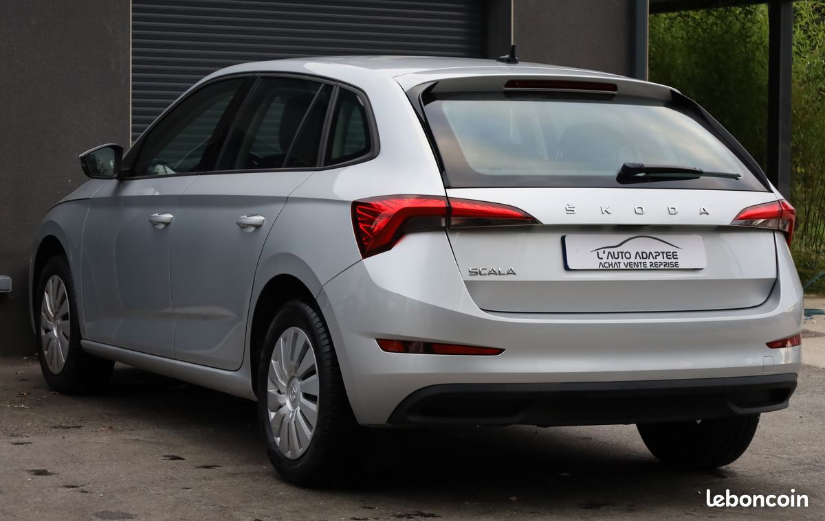 Skoda Scala 1.0 TSI 95 Active BVM6 +Faible kilométrage (image 4)