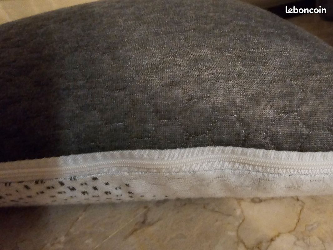 Nice vends oreiller ultra haut de gamme (image 3)