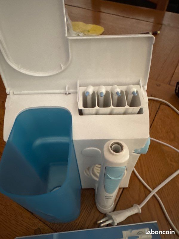 Hydropulseur Oral-B WaterJet 500/1000 en très bon état (image 2)