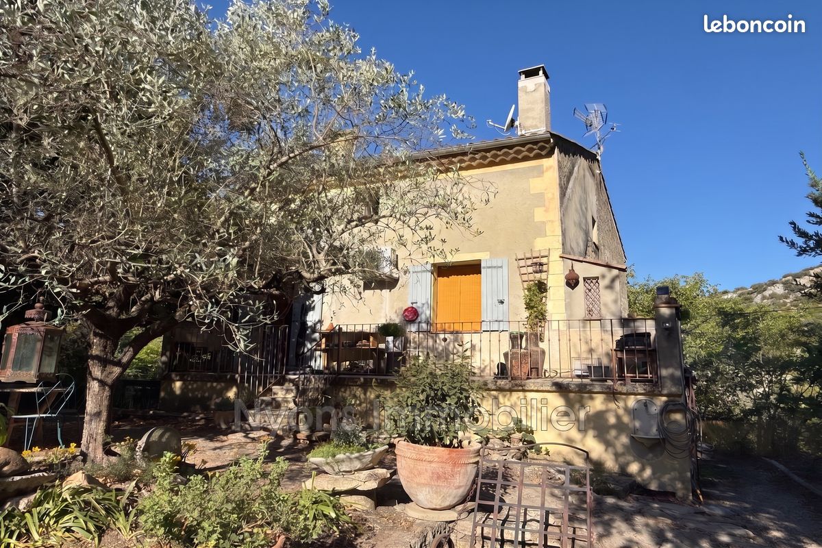 Maison 3 pièces 99 m² · à Nyons · 99 m² · 272 000 €
