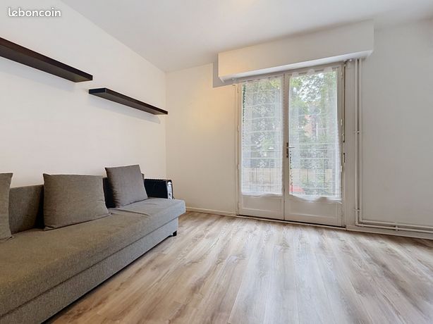 Studio 1 pièce 17 m² — 5