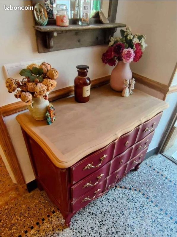 (Vendue) Commode arbalète Louis XV (image 10)