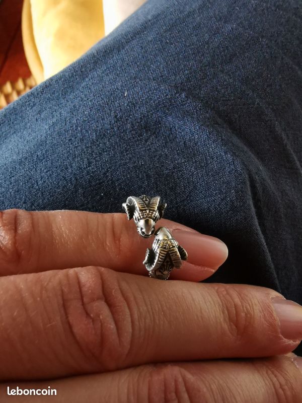 Bague en argent bouc (image 3)