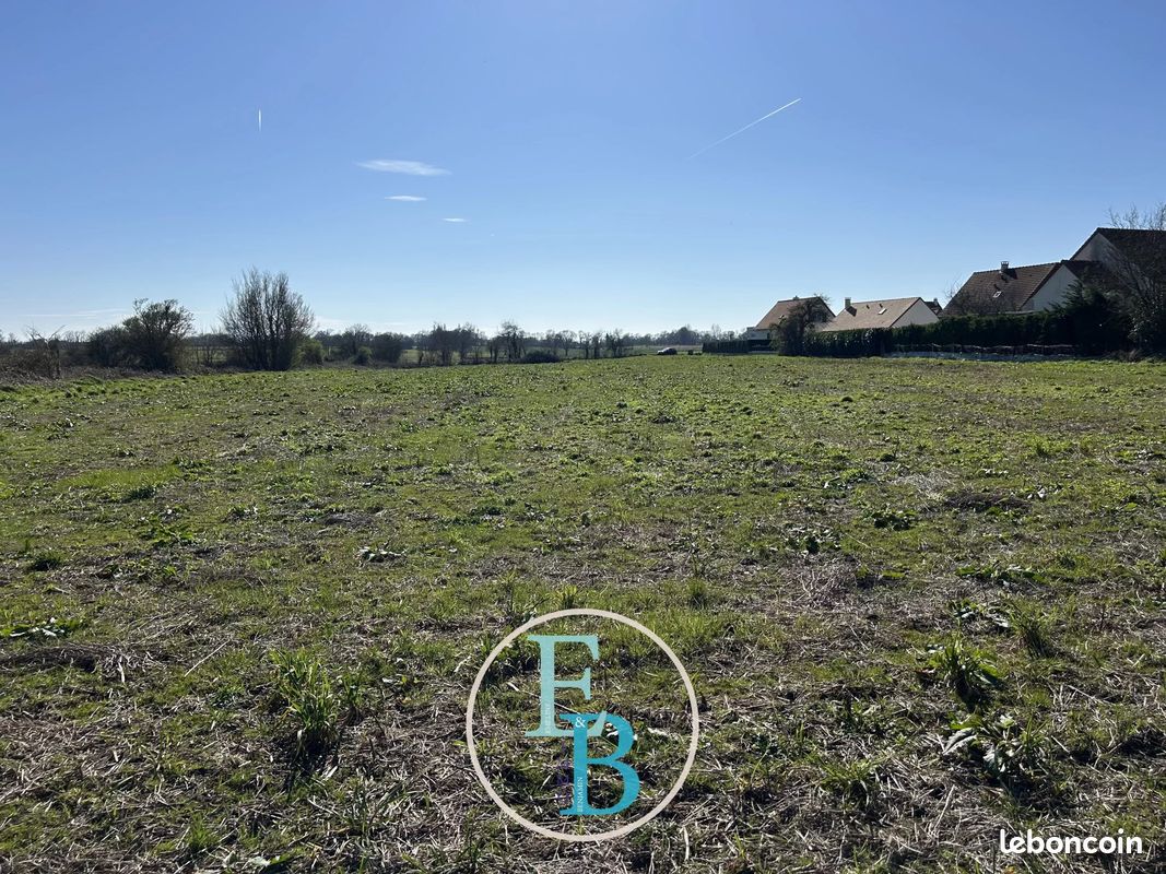 Terrain 319 m² · à Grandcamp-Maisy · 319 m² · 53 100 €