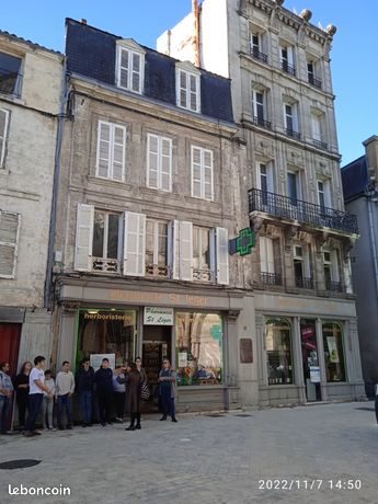 COGNAC local centre ville