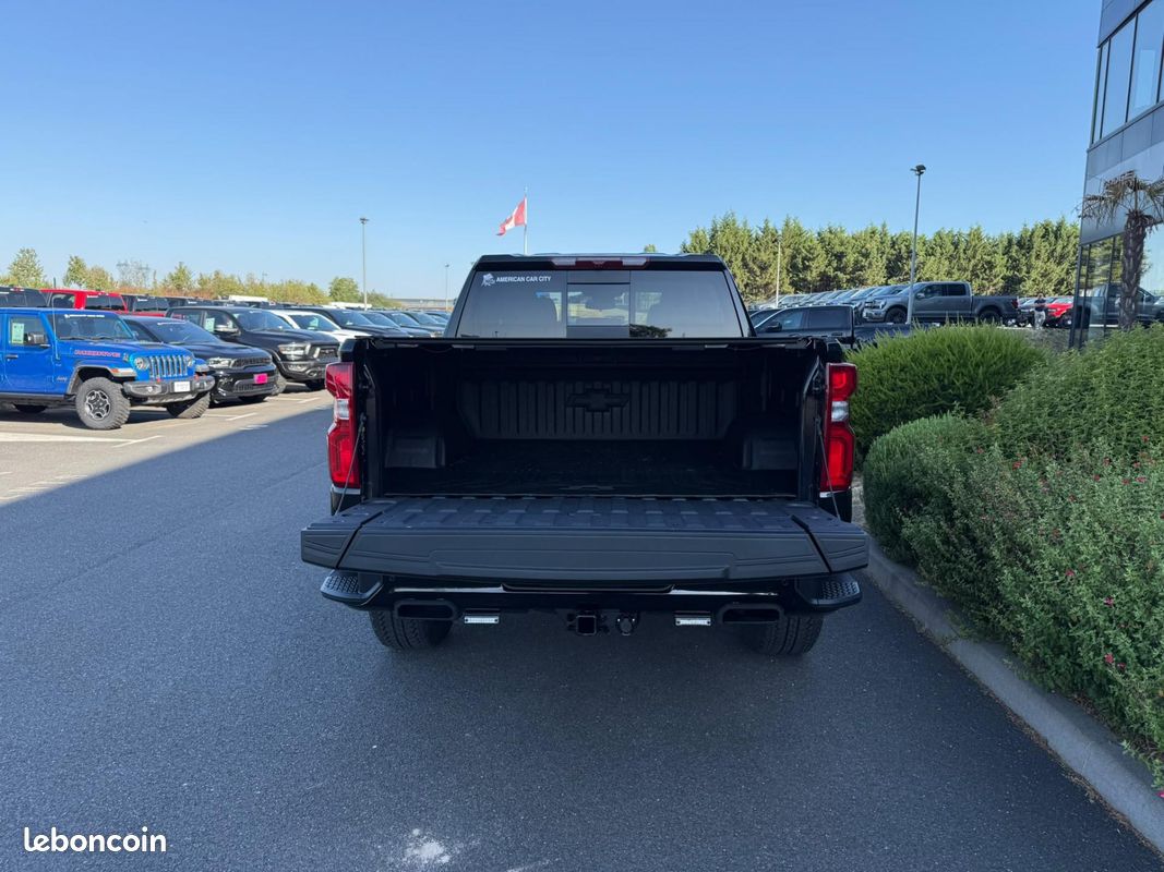 Chevrolet silverado lt trailboss v8 6.2l (image 5)