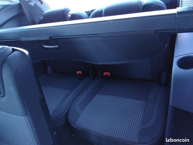 Ford GRAND C-MAX 1.0 SCTI 125CH ECOBOOST STOP&START TITANIUM (image 17)