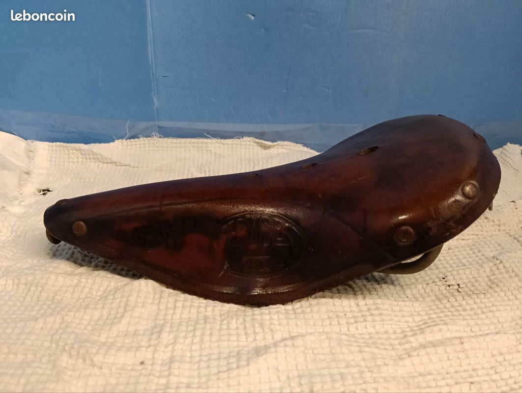Selle De Vélo Enfant VERYBEST N°3 En Cuir - Ancienne, Très Bon état, Vintage