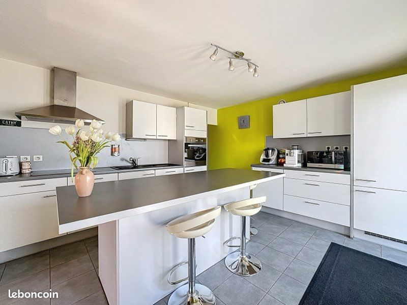 Maison 6 pièces 150 m² · à Cosnes-Et-Romain · 150 m² · 300 000 €