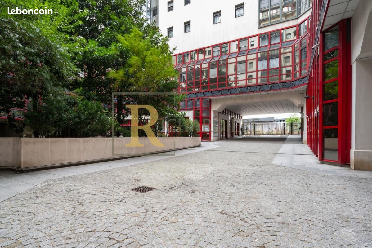 Appartement 97 m² · à Paris · 97 m² · 720 000 €