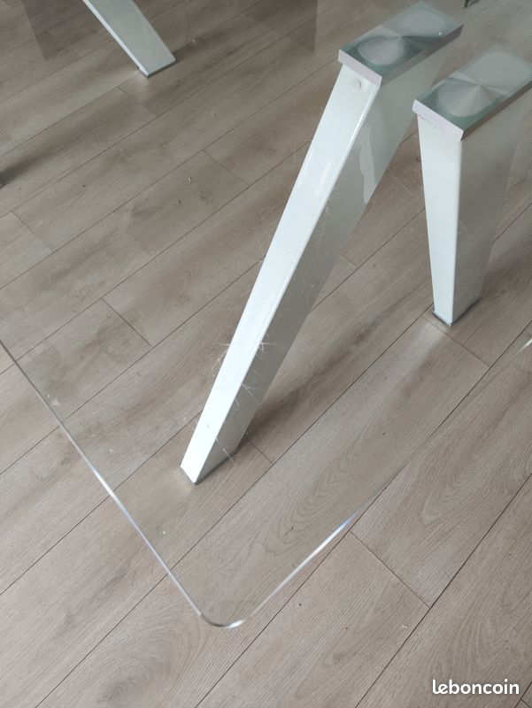 Table a manger (image 3)