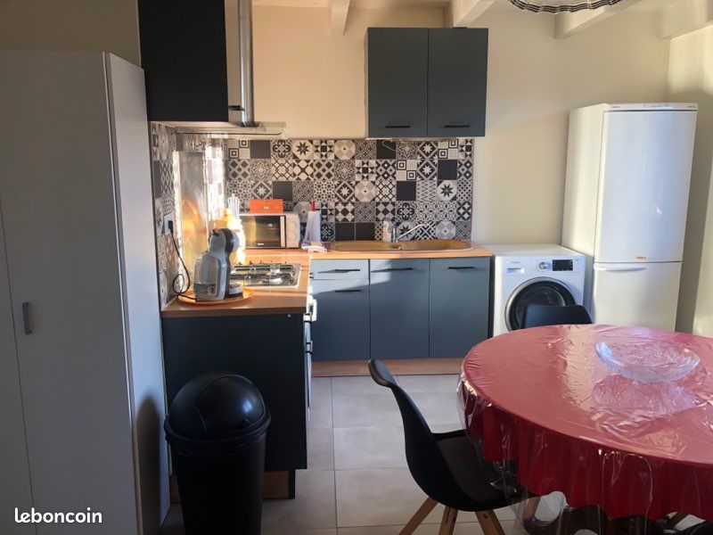 Logement entier au cœur de Ruoms (image 3)