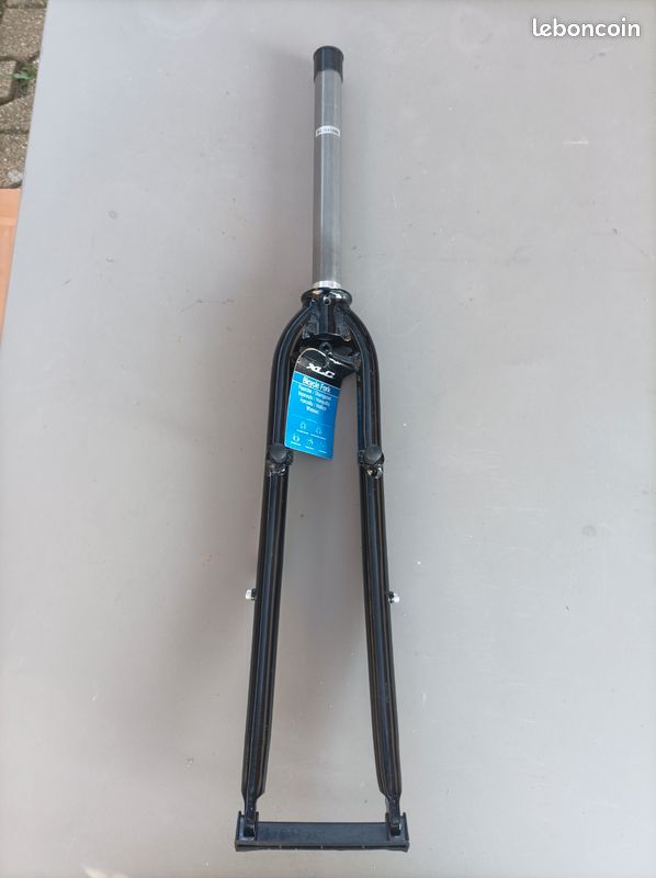 Neuf 28  Randonnée Fourche Rigide,240mm Schaftlaenge,1 Pouces, Noir