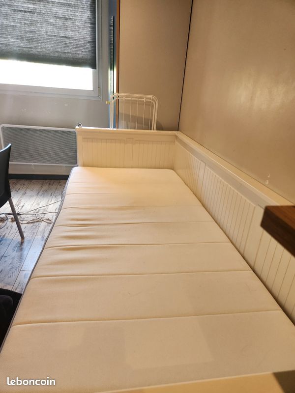 Matelas en très bon état (image 1)