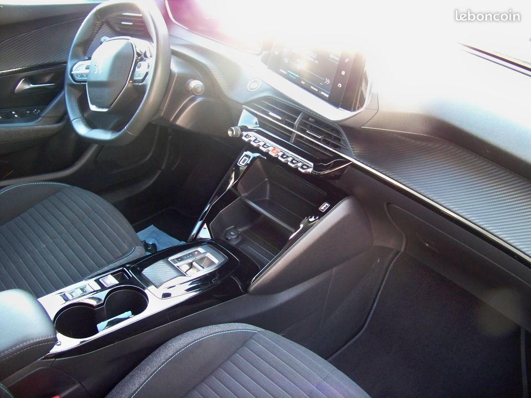 E-2008 electrique 136ch style (image 3)